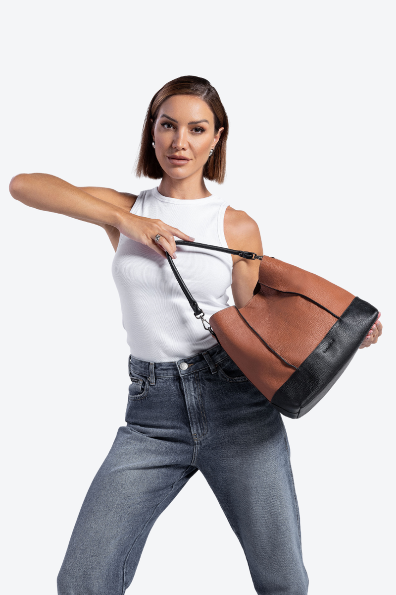 Bolsa Couro Hobo Bicolor Grande