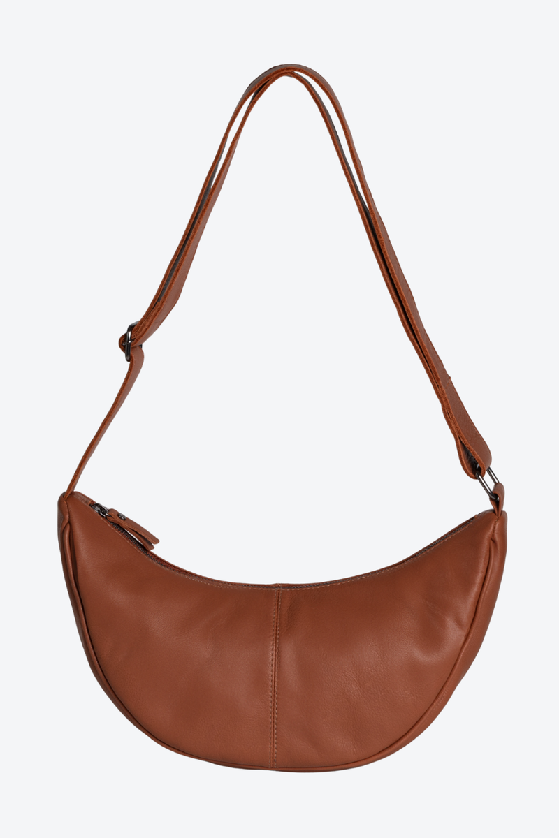 Bolsa Pochete Couro Meia Lua Média