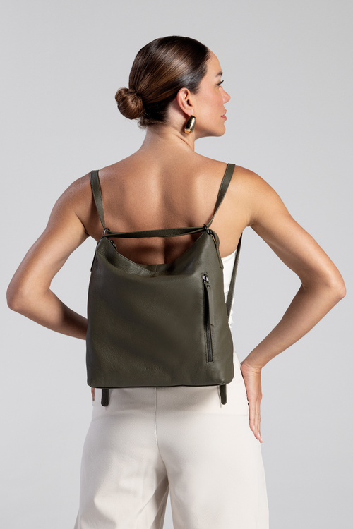 Bolsa Couro Vira Mochila Zíper Grande