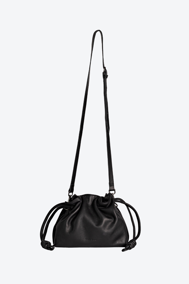 Bolsa Couro Saco Pequena