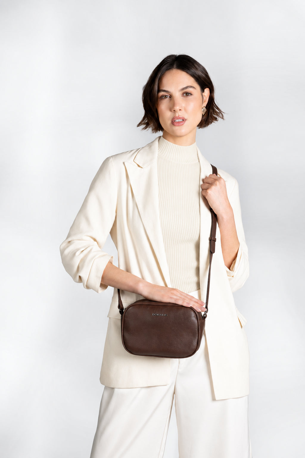 Bolsa Transversal Camera em Couro Pequena