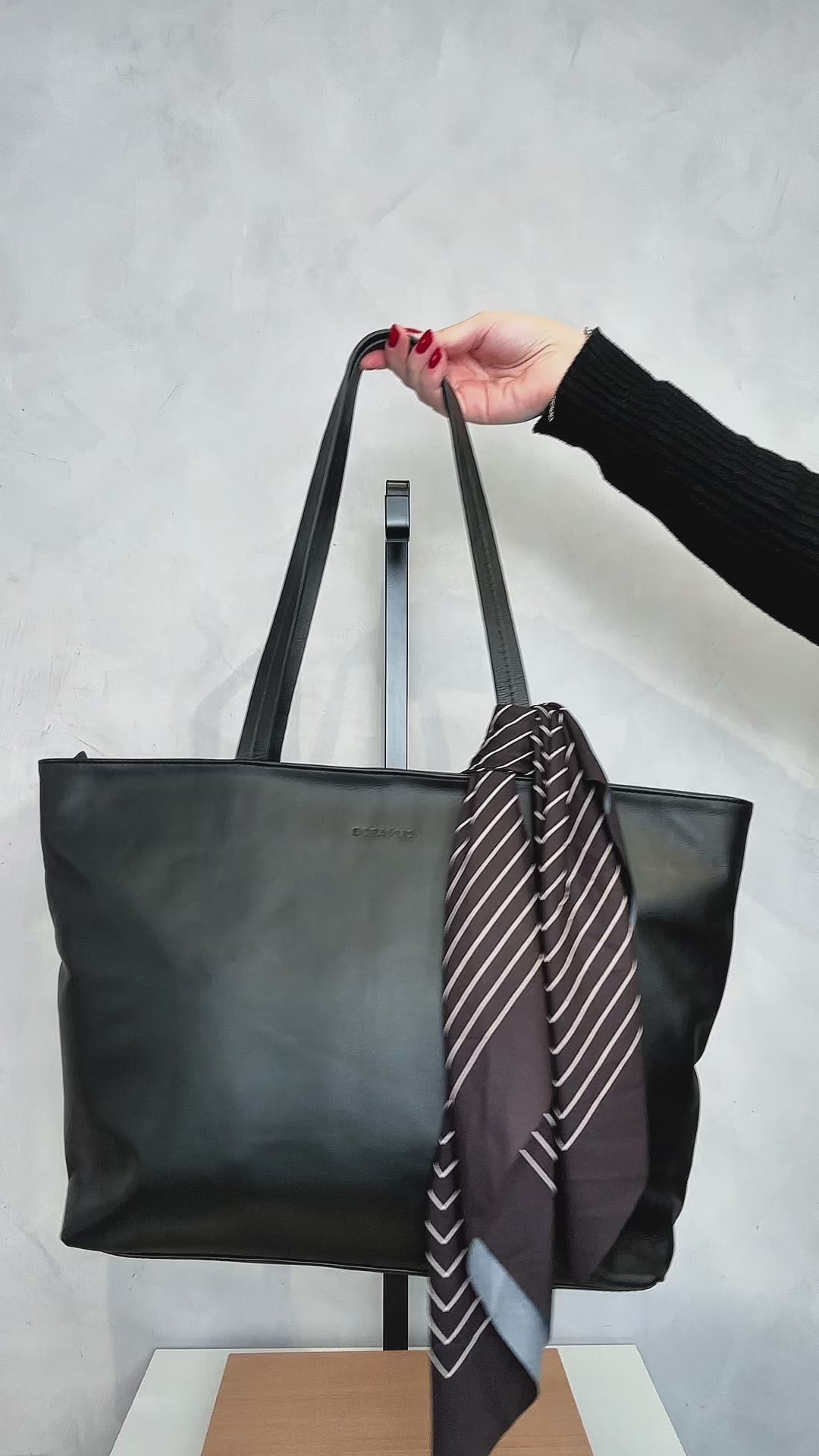 Bolsa Couro Shopping Lenço Grande