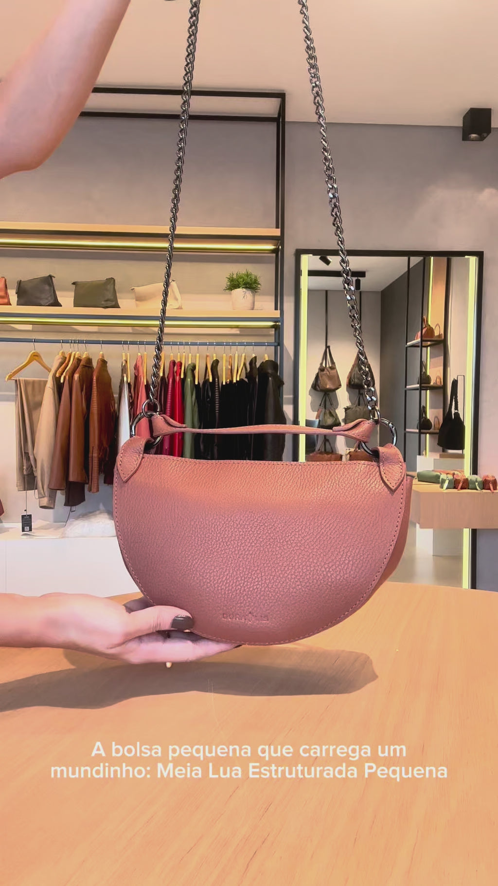 Bolsa Couro Meia Lua Estruturada Pequena