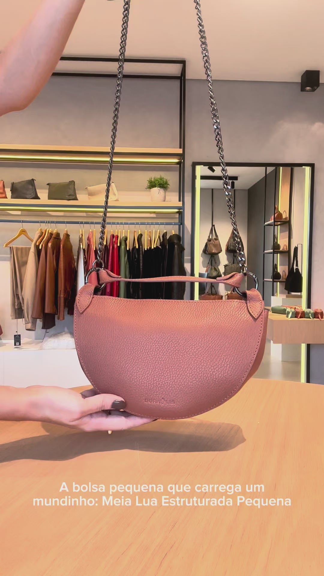 Bolsa Couro Meia Lua Estruturada Pequena