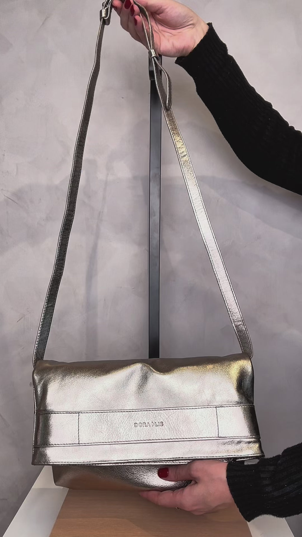 Bolsa Clutch Couro Faixa Média